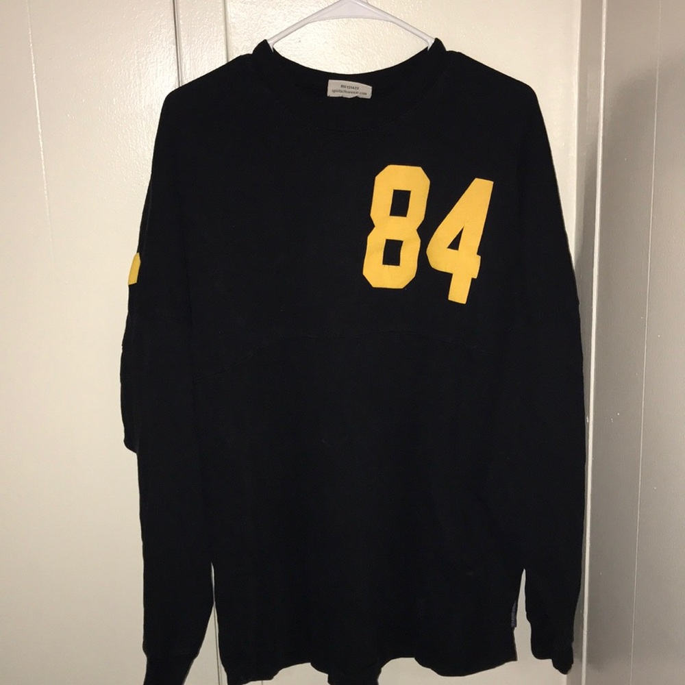 Antiono Brown Long Sleeve
